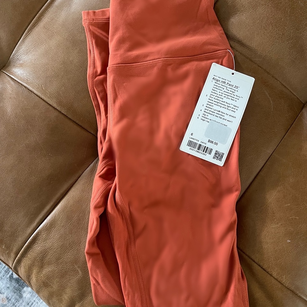 Brand New, Lululemon Align 25” leggings. Size 6